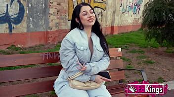 Ven al backstage de FAKings y disfruta del PERFORACIÓN HARDCORE que necesitas Roma XVIDEOS