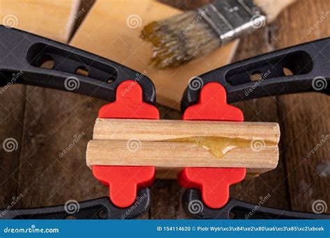 How To Glue Wood Together With Clamps