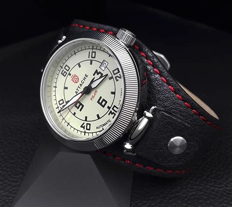 Attache | Часы