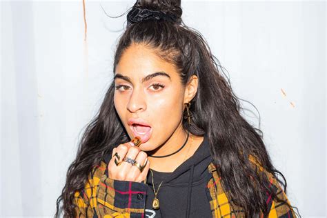 20 Canadian Female Pop Singers You Need to Know About - GigWise