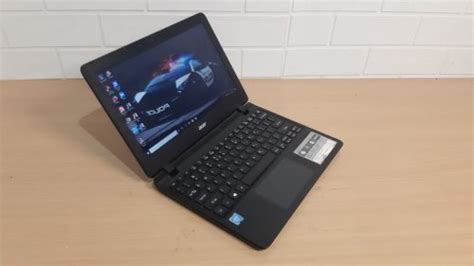 Acer Aspire Es Intel N Ram Gb Hdd Gb Layar In Slim