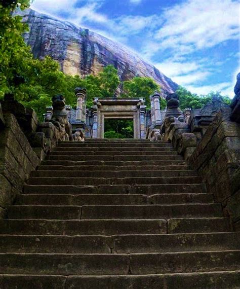 Yapahuwa Rock Fortress Yapahuwa Kingdom Of Ancient Sri Lanka