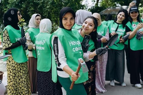 Herbalife организовала экоакцию по благоустройству Ботанического сада ...