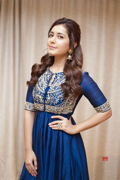 Actress Raashi Khanna Latest Photo Shoot Stills Social News Xyz