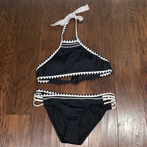 Gianni Bini Black And White Tribal Bikini Gem