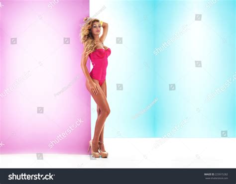 Sexy Slim Blonde Woman Posing Studio Stock Photo 223915282 Shutterstock