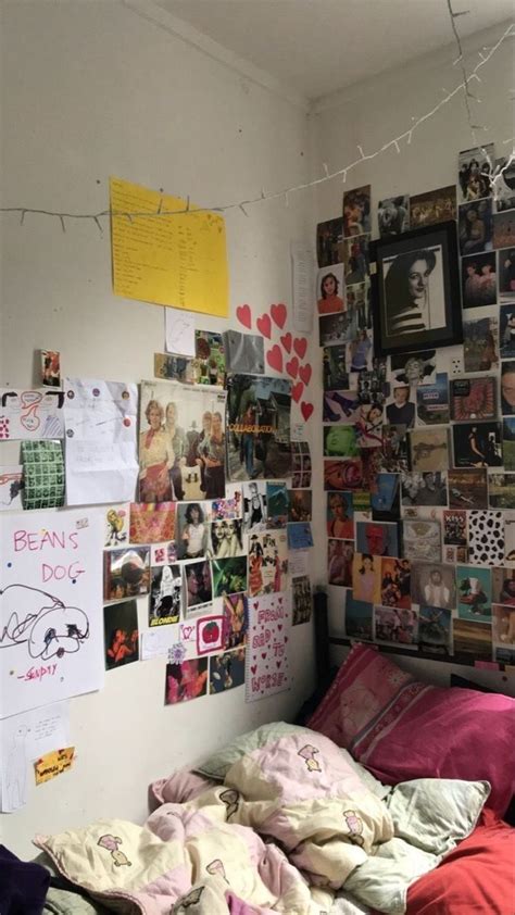 aesthetic poster wall | Retro room, Indie room, Grunge room