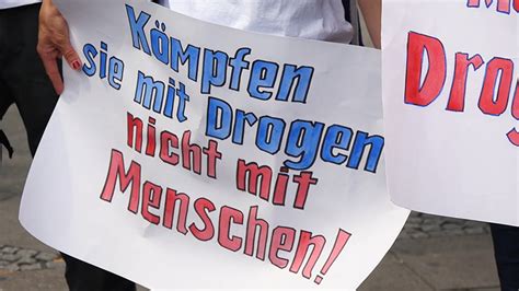 Left Report Gegen Ausgrenzung In Jeder Form Video Zum Gedenktag