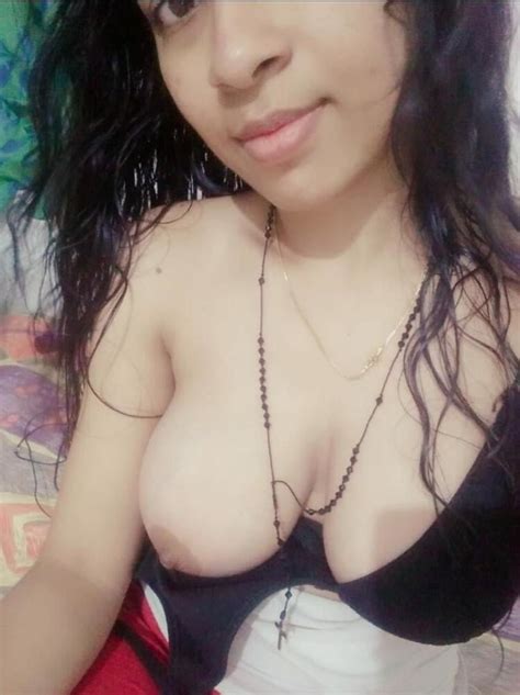 Beautiful Mallu Girl Leaked Nude Pics Re Up Desi New Pics Hd Sd Dropmms