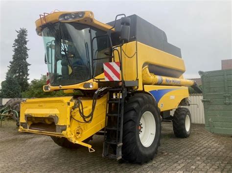 New Holland CSX 7050 Gebraucht Neu Kaufen Technikboerse At