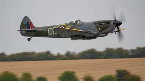 Supermarine Spitfire Lf Mk Xvie Duxford Battle Of Britain Flickr