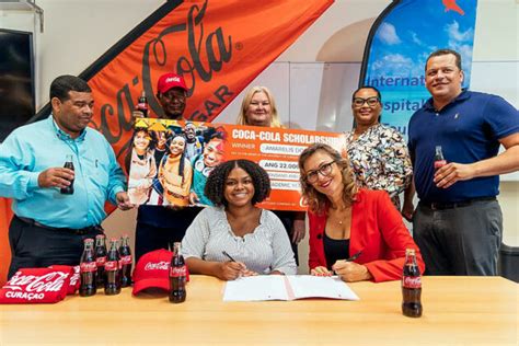 Coca Cola Cura Ao Ta Regal Full Scholarship Na Amarelis Dorand Xtra