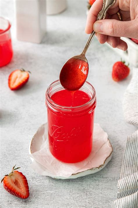 Quick And Delicious Strawberry Glaze Recipe