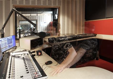 PBS 106.7FM Community Radio Station - Good Design