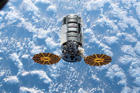 Update Launched Northrop Grummans Cygnus Cargo Spacecraft Launching