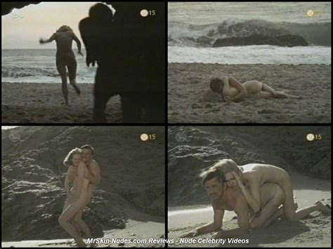 Faye Dunaway Nude Photos And Videos