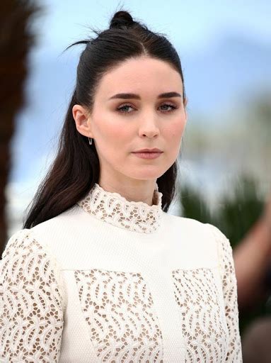 Rooney Mara Hot Bikini Image Gallery Images Photos Pics Cinemagigs