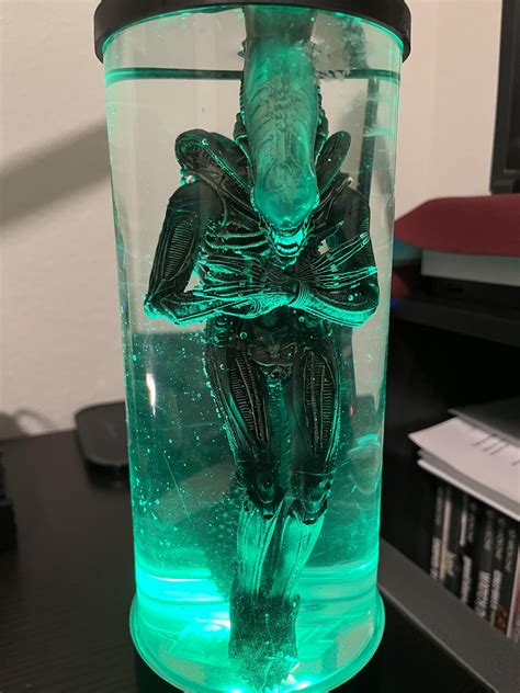 Alien Big Chap Jellyfish Lamp : r/horror_collecters