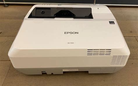 Epson Eb 710ui Kurzdistanz Laser Beamer Kaufen Auf Ricardo