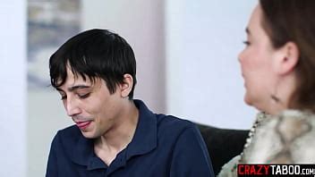 CrazyTaboo MILF Natasha Nice Fucks Lucky Small Guy After She Gave