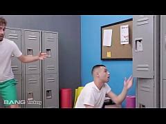 Trickery Beautiful Jasmine Vega Fucks Her Spy In The Locker Room Free Mobile Porn Videos