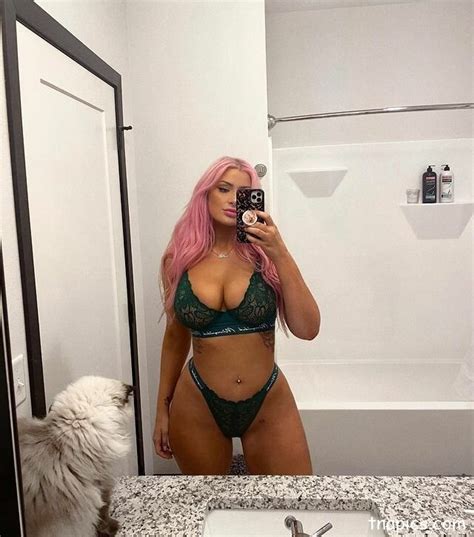 Emmy Bre Nude And Onlyfans Pics Top Nude Actors