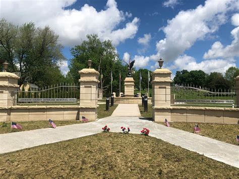 Readers are praising the latest clinton herald obits writing 3