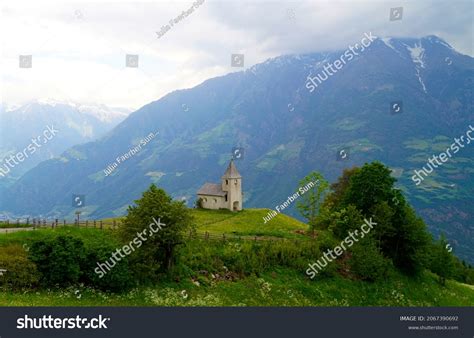 1,725 Medieval castles south tyrol Images, Stock Photos & Vectors | Shutterstock