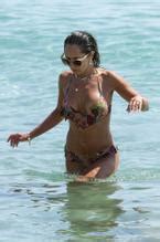 Janette Manrara Nude Aznude