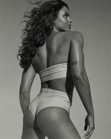Ecuadorian swimmer Anicka Delgado : Ohlympics