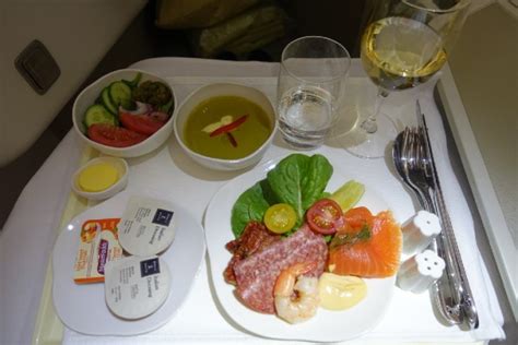 Vietnam Airlines review: what is Vietnam Airlines Business Class like ...