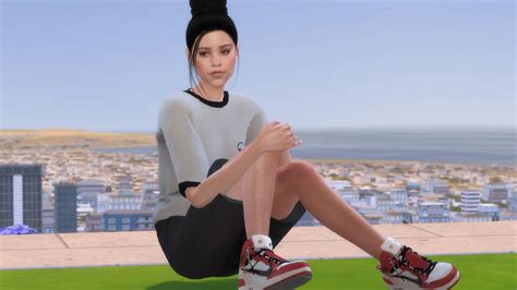 Jenna Ortega sim attempt : r/Sims4