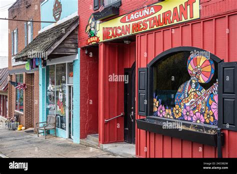 Clayton georgia restaurants hi-res stock photography and images - Alamy