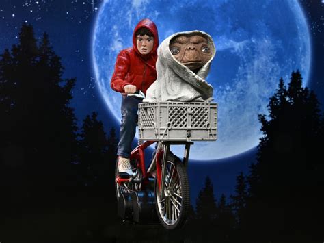 Elliott & E.T. on Bicycle Action Figure 40th Anniversary, E.T. the ...