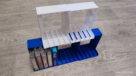 STL file Стойка для аудиокассет на 5 ячеек 🔌 ・3D printing design to ...