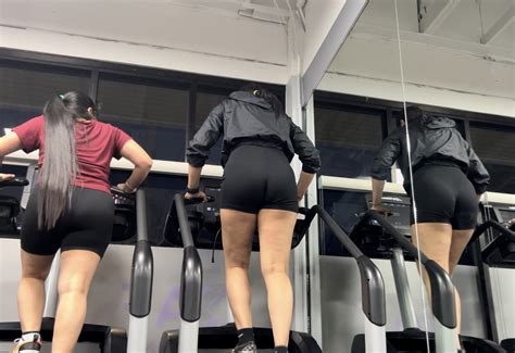 Tall Sexy Indian Loved Showing Off Her Ass Short Shorts Volleyball Forum