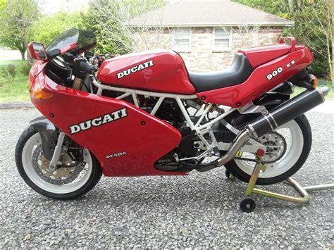 900SS_2 - Rare SportBikesForSale