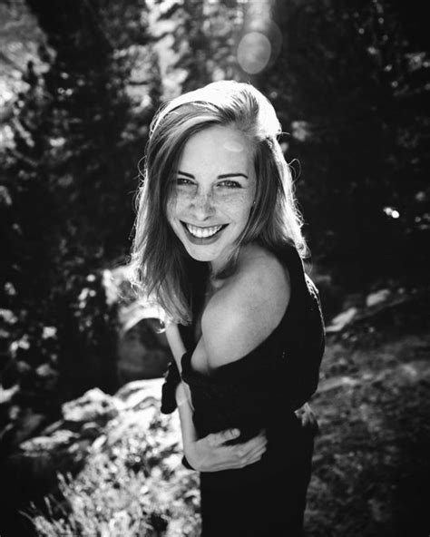 Emily Erickson Porn Pic