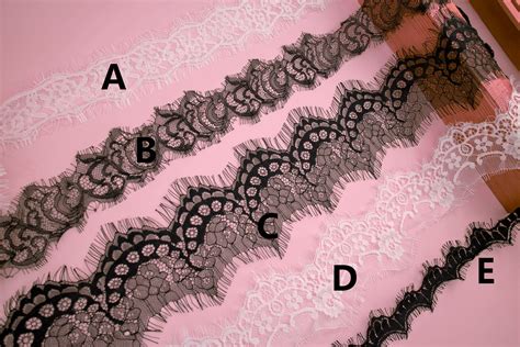 Off White Lace Trim, Bridal Lace, Wedding Gown Lace, Alencon Lace