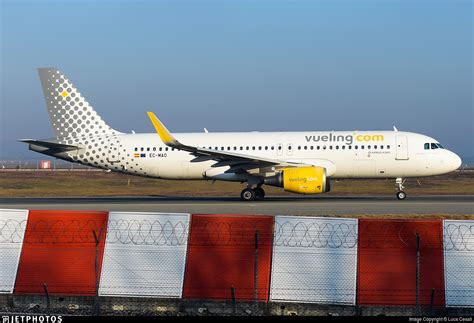 EC MAO Airbus A320 214 Vueling Luca Cesati JetPhotos