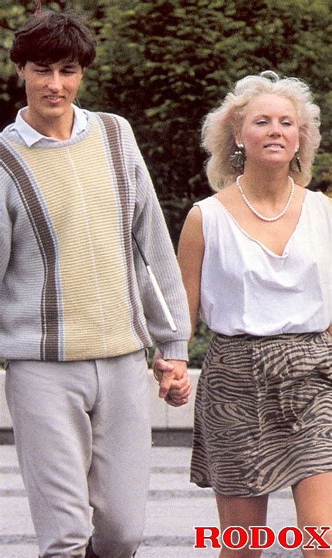 Sexy Hairy Very Real Hot Retro Threesome B XXX Dessert Picture 1