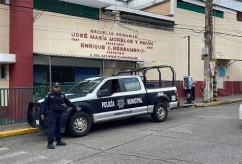 Evacuan escuelas por olor a amoniaco en Minatitatlán Veracruz