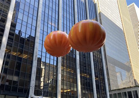 Pumpkins Balloons At Macys Thanksgiving Day Parade In Flickr