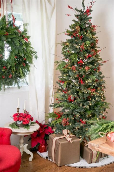 75 Best Christmas Tree Decorations and Ideas for the Holidays