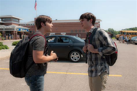 Foto De Nathan Kress No Olho Do Tornado Foto Max Deacon Nathan