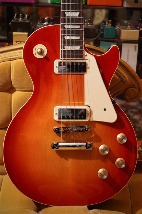 Gibson Les Paul Deluxe S Cherry Sunburst Guitars Electric