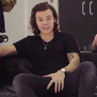 Pin by bianca ʚɞ on harry Harry styles hot Harry styles photos Harry styles