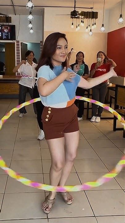 Watch Gladys Reyes Ganito Pala Kagaling Mag Hula Hoop Pak Na Pak Ang