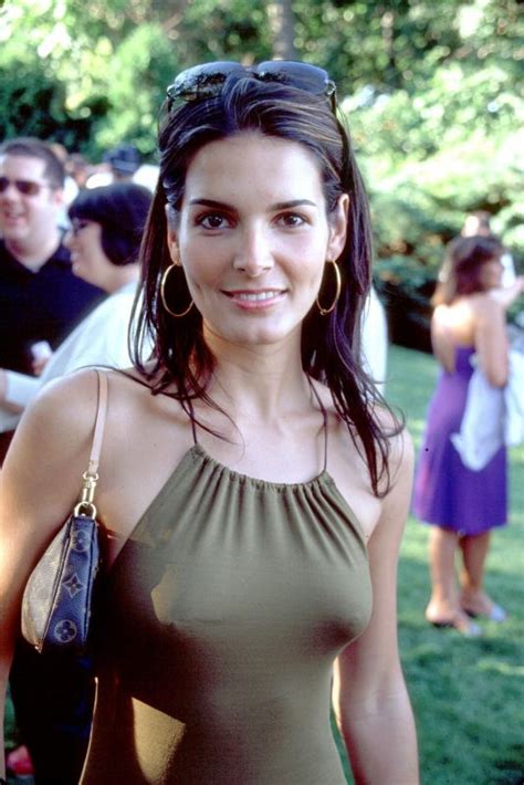 Angie Harmon Naked