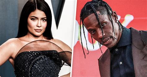 Kylie Jenner Es Captada Junto Al Padre De Stormi Travis Scott En